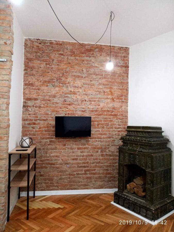 Gogol 14 Апартаменти В Історичному Центрі Міста Užhorod Exteriér fotografie